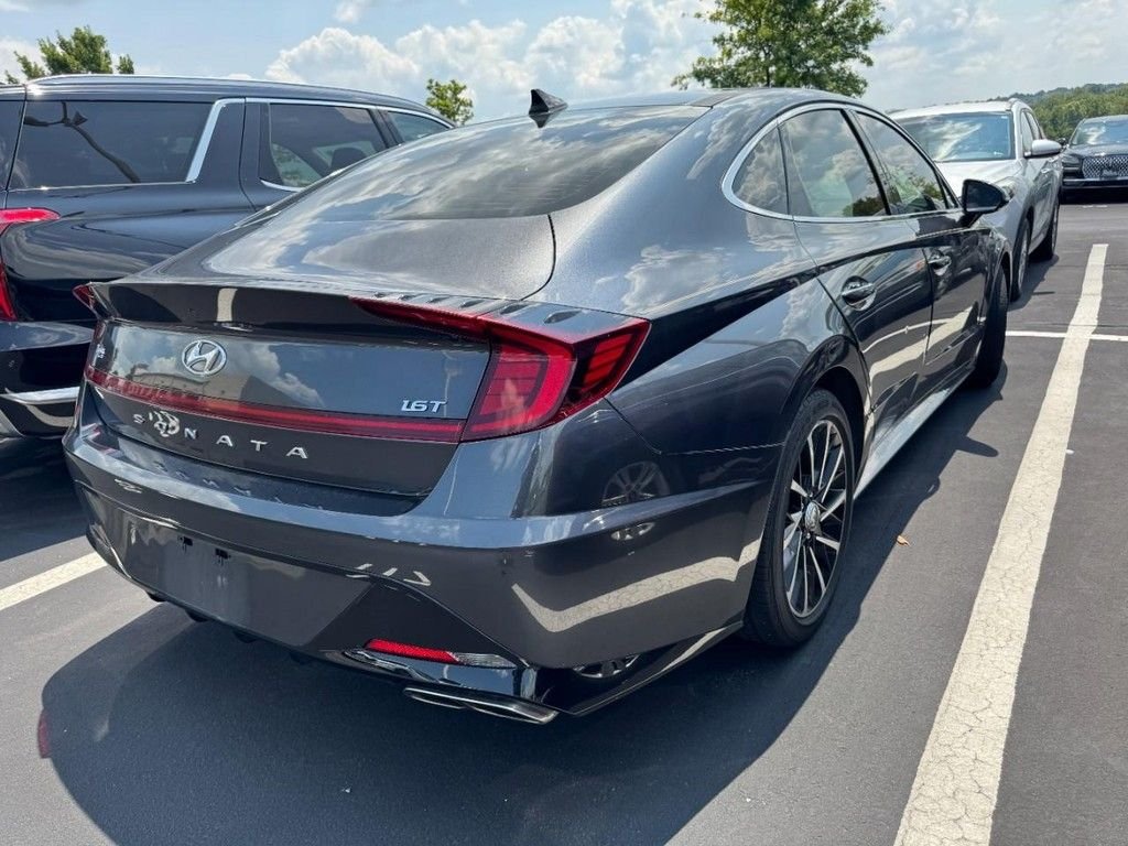 Used 2020 Gray Hyundai SEL Plus image 2