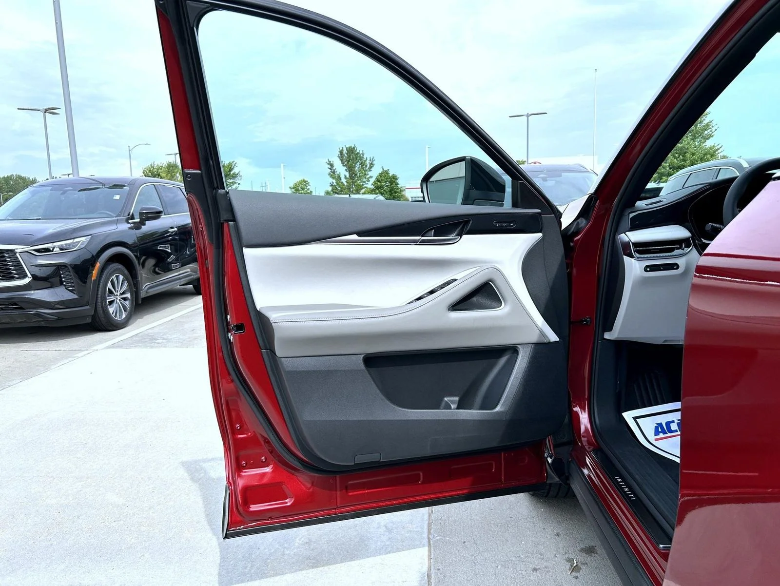 New 2027 Red INFINITI SPORT image 9