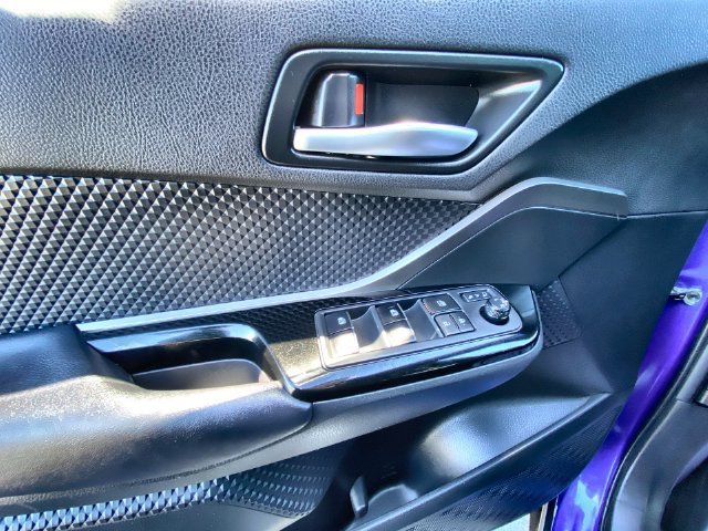Used 2019 Blue Toyota XLE image 13
