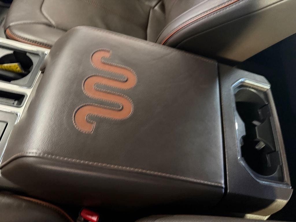 Used 2017 White Ford King Ranch image 18