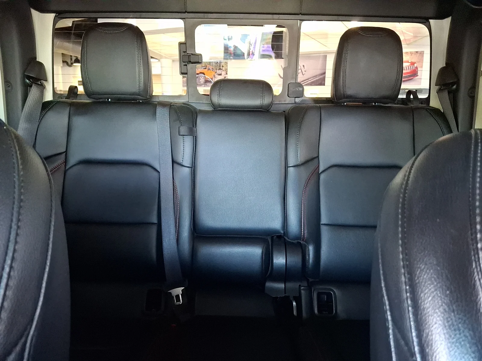 Used 2020 Green Jeep Rubicon image 19