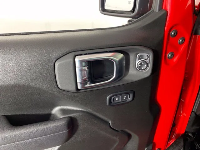 Used 2025 Red Jeep Rubicon image 16