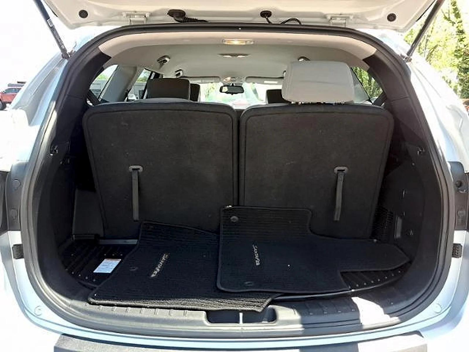Used 2019 Circuit Silver Hyundai SE image 27