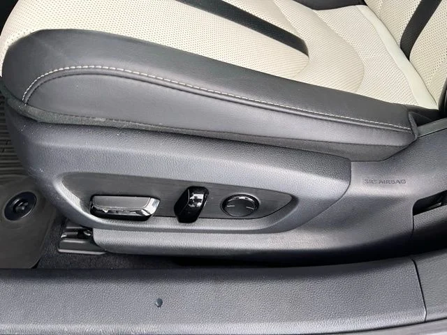 Used 2022 Silver Lexus 350 F Sport image 15