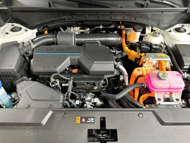 Certified Pre-Owned 2024 Hyundai Santa Fe Hybrid Calligraphy
