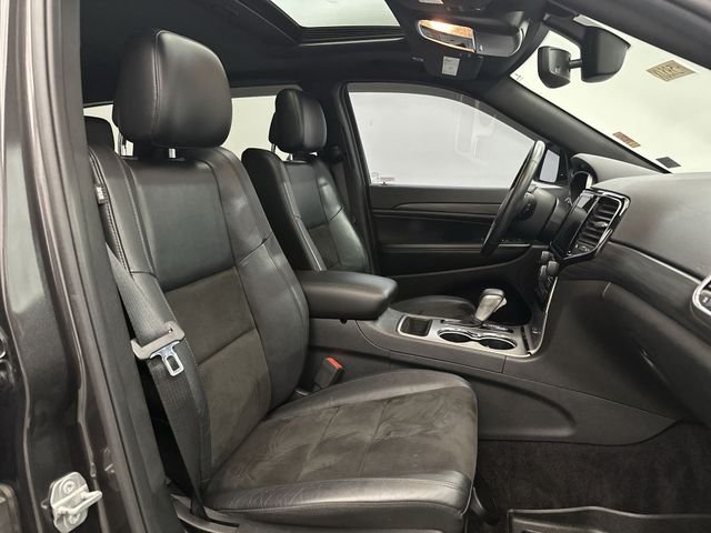 Used 2019 Gray Jeep Altitude image 29