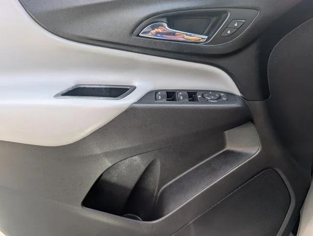 Used 2018 Silver Chevrolet LS image 30