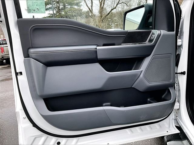 Used 2024 White Ford XLT image 18