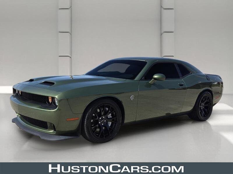 2019 Dodge Challenger SRT Hellcat's photo