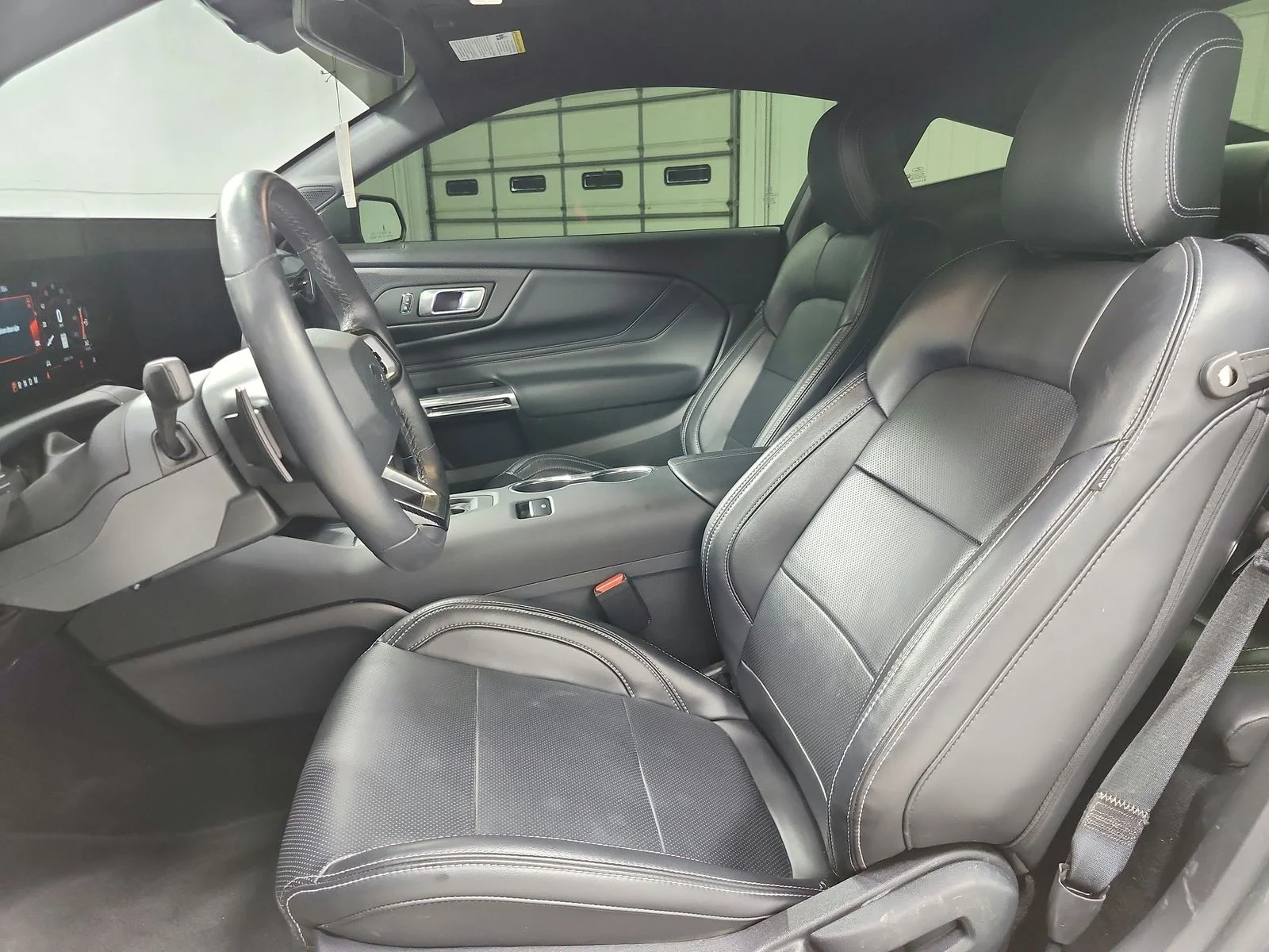 Used 2025 Gray Ford GT Premium image 10