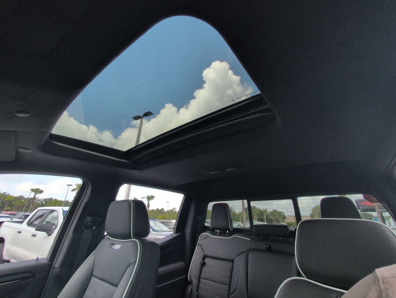 2026 GMC Sierra 1500 AT4X - Photo 19