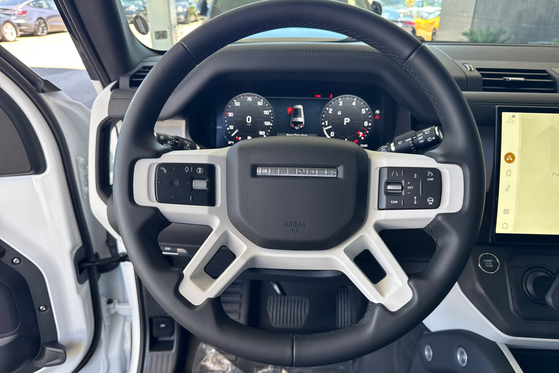 2026 Land Rover Defender S - Photo 27