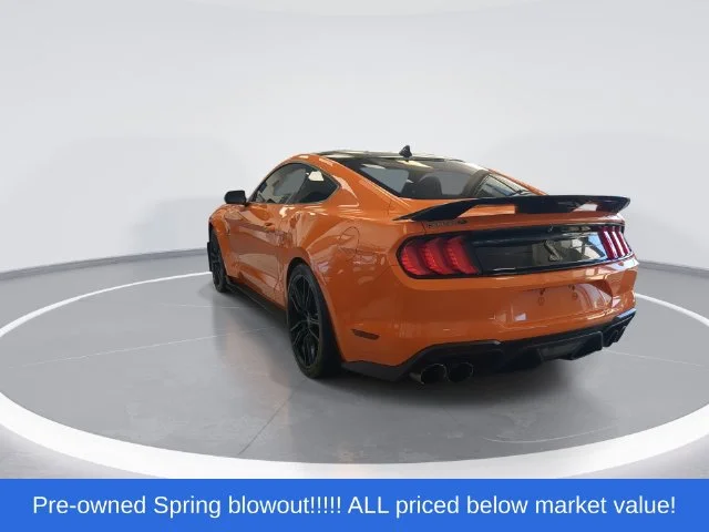 Used 2021 Orange Ford Shelby GT500 image 6