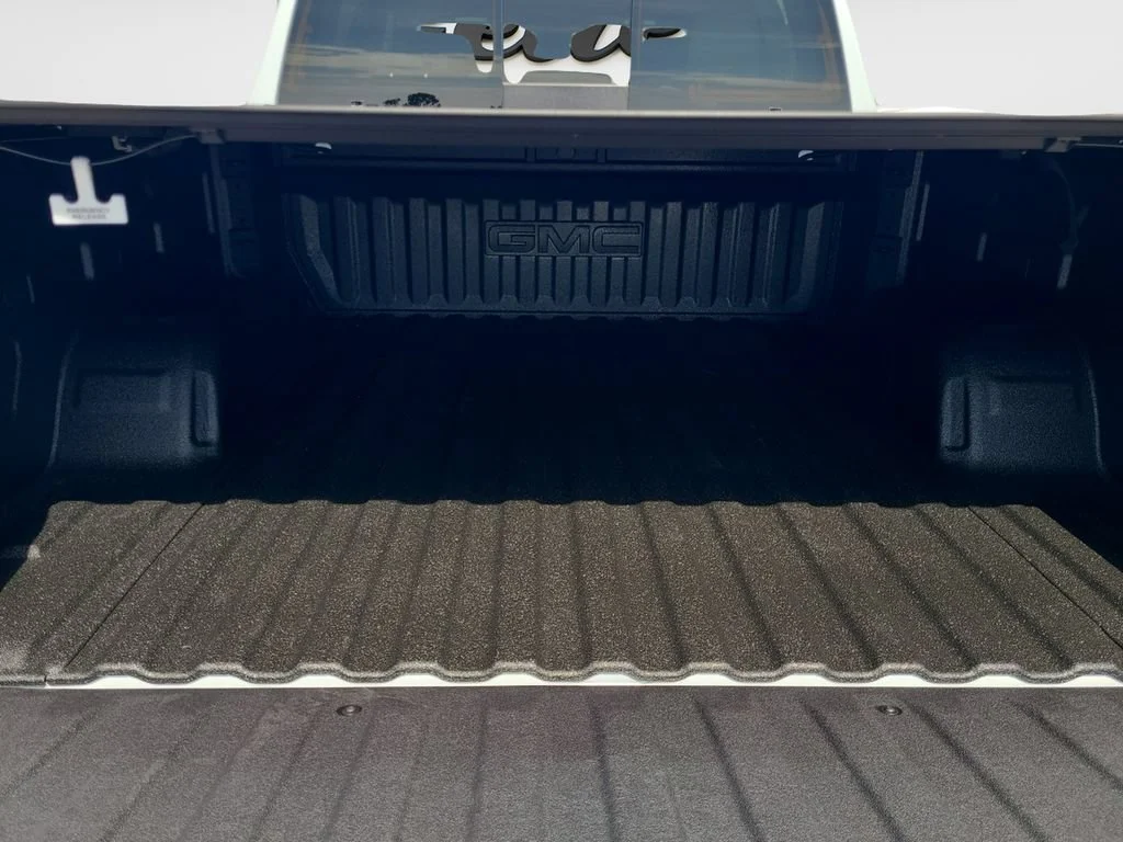 2026 GMC Sierra 1500 Denali - Photo 9