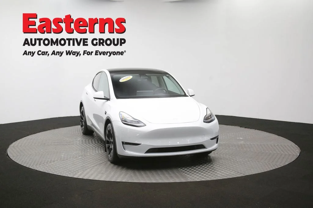 Used 2022 White Tesla Long Range image 45