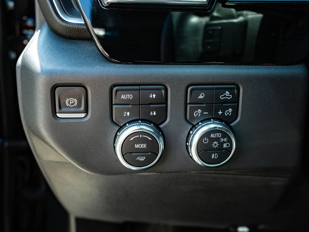 Used 2023 Titanium Rush Metallic GMC SLT image 42