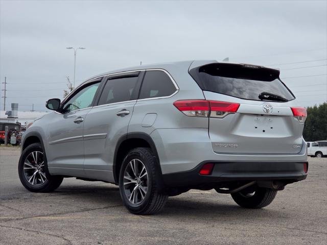 Certified Used 2017 CELESTIAL SILVER Toyota  image 20