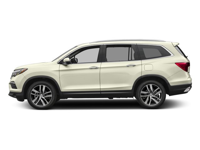 Used 2017 Silver Honda Touring image 3