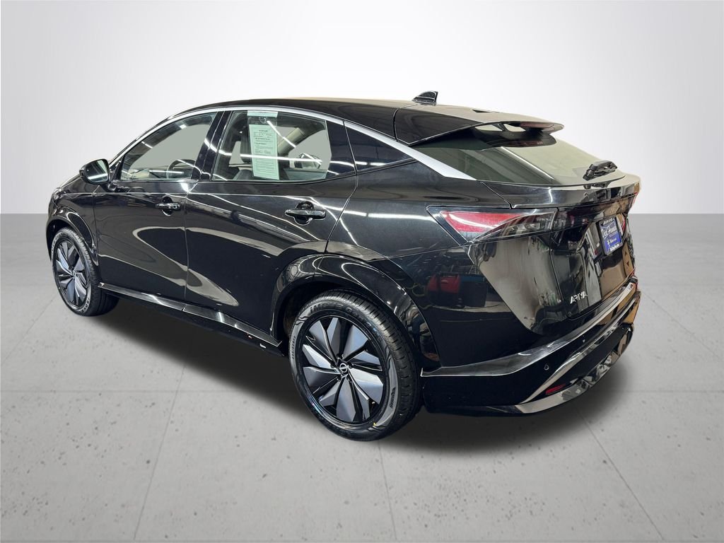 Used 2023 Black Diamond Pearl Nissan ENGAGE image 4