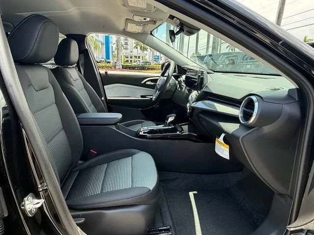 New 2026 Mosaic Black Metallic Chevrolet LT image 6