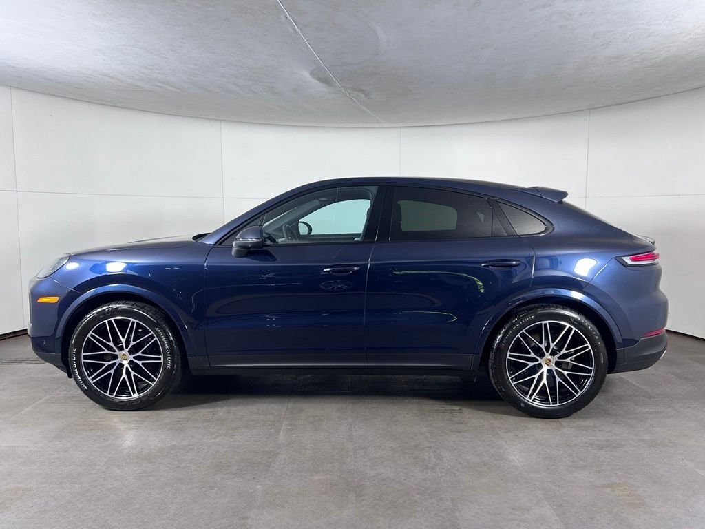 Certified Used 2024  Porsche  image 2