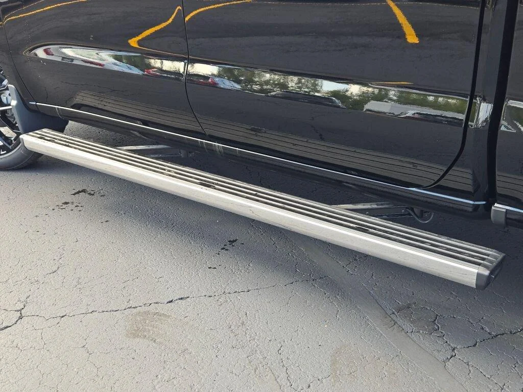 2026 Chevrolet Silverado 1500 LTZ - Photo 19