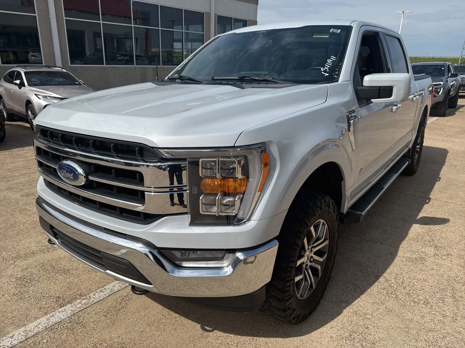 2021 Ford F-150 Lariat 4x4 SuperCrew 5-1/2 Box's photo