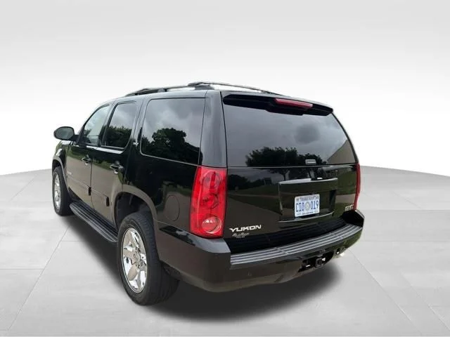 Used 2013 Black GMC SLT image 6