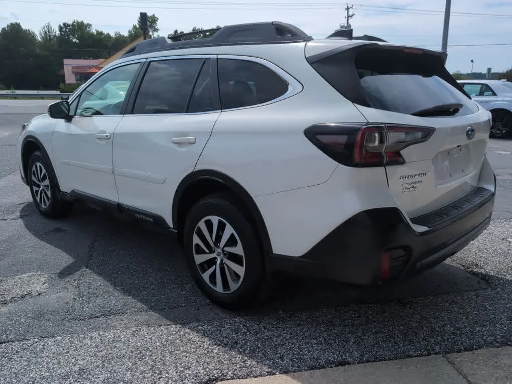 Used 2020 Crystal White Pearl Subaru Premium image 8
