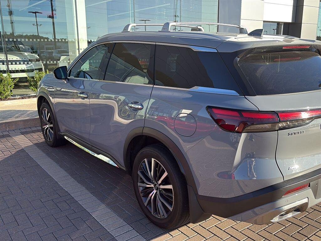 Used 2025 GRAY INFINITI SENSORY image 4