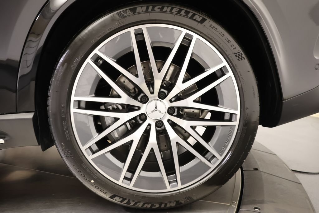 New 2027 Obsidian Black Metallic Mercedes-Benz  image 14