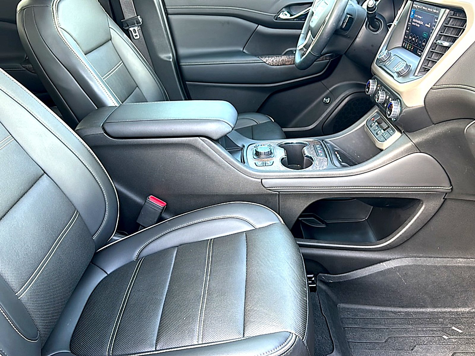 Used 2023 Ebony Twilight Metallic GMC Denali image 25
