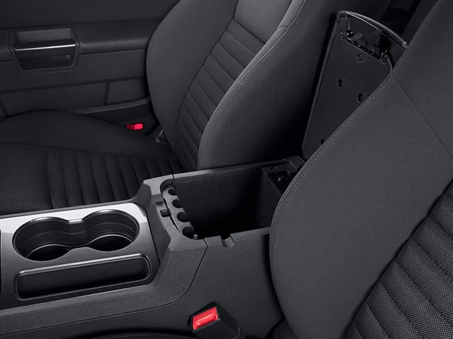 Used 2014 Black Dodge SXT image 19