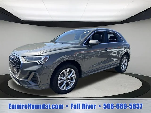 2024 Audi Q3 45 TFSI S Line Premium quattro's photo