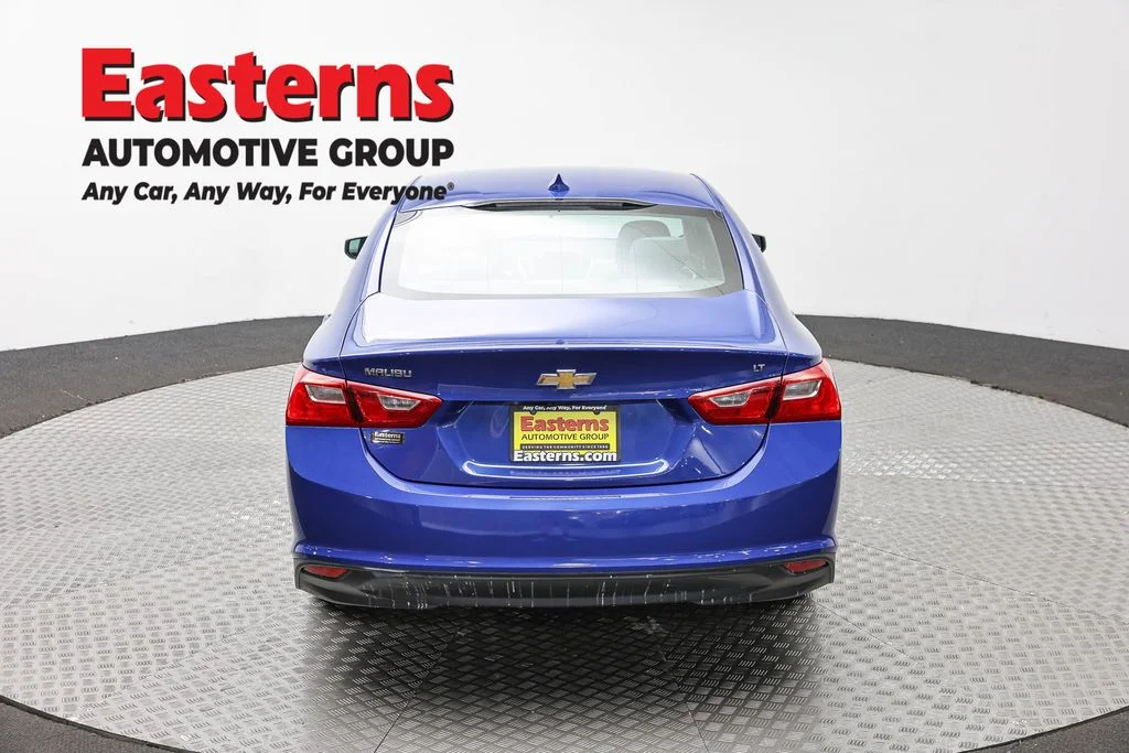 Used 2023 Blue Chevrolet LT image 6