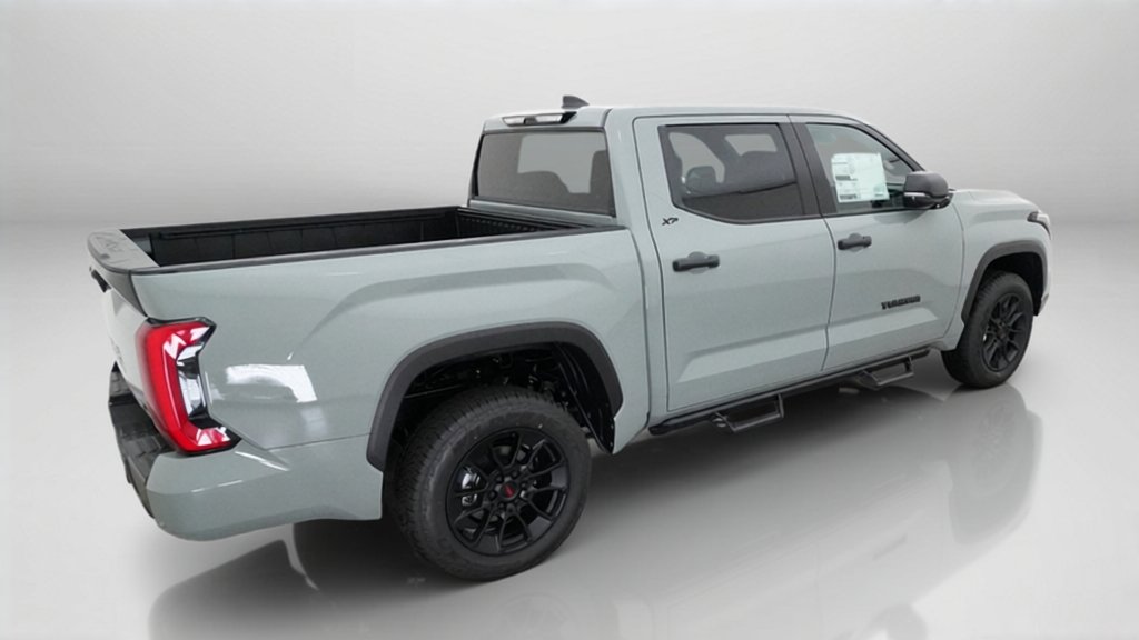 New 2026 Lunar Rock Toyota SR5 image 9