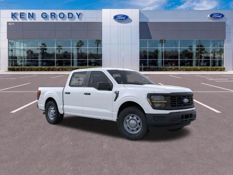 2026 Ford F-150 XL SuperCrew 5-1/2 Box's photo