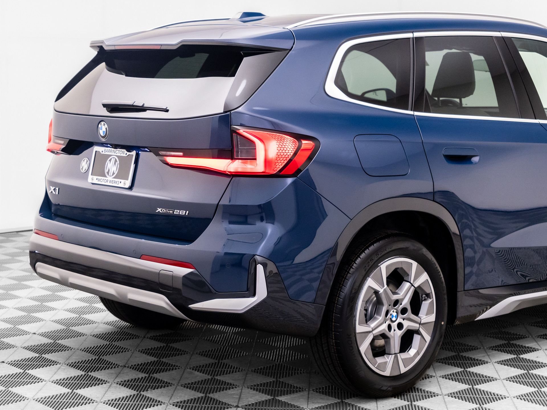 New 2026 Night Dusk Blue Metallic BMW xDrive28i image 39
