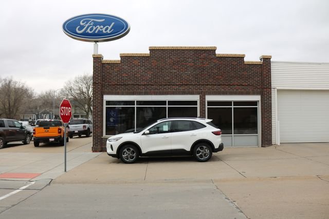 2026 Ford Escape Hybrid