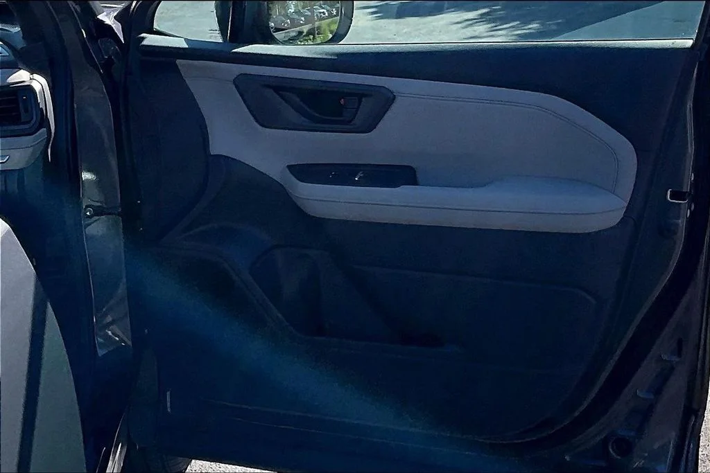 Certified Used 2026 Gray Subaru Premium image 27