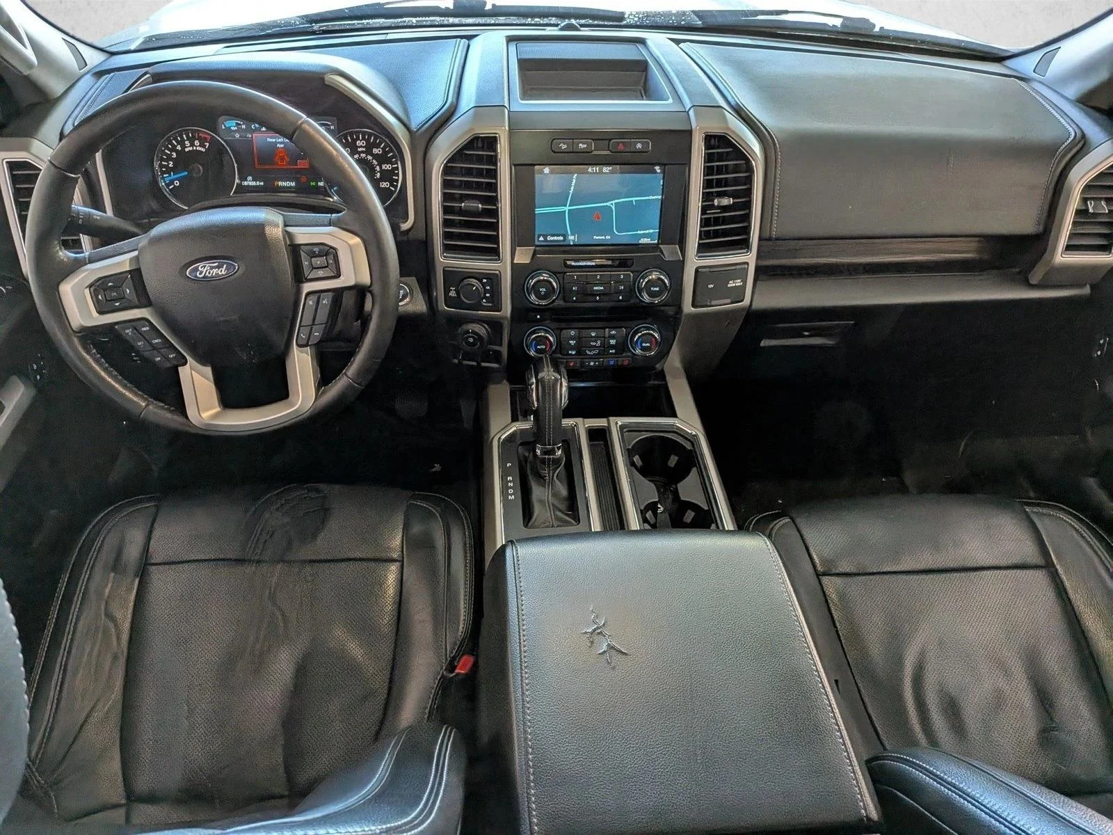 Used 2017 White Platinum Metallic Tri-Coat Ford Lariat image 17