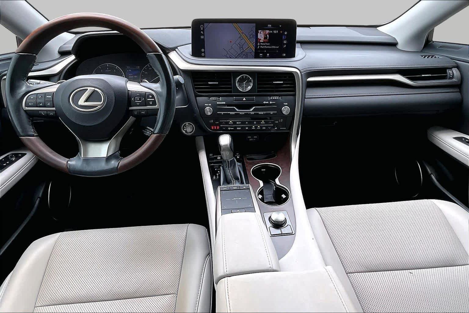 Used 2020 Eminent White Pearl Lexus  image 16