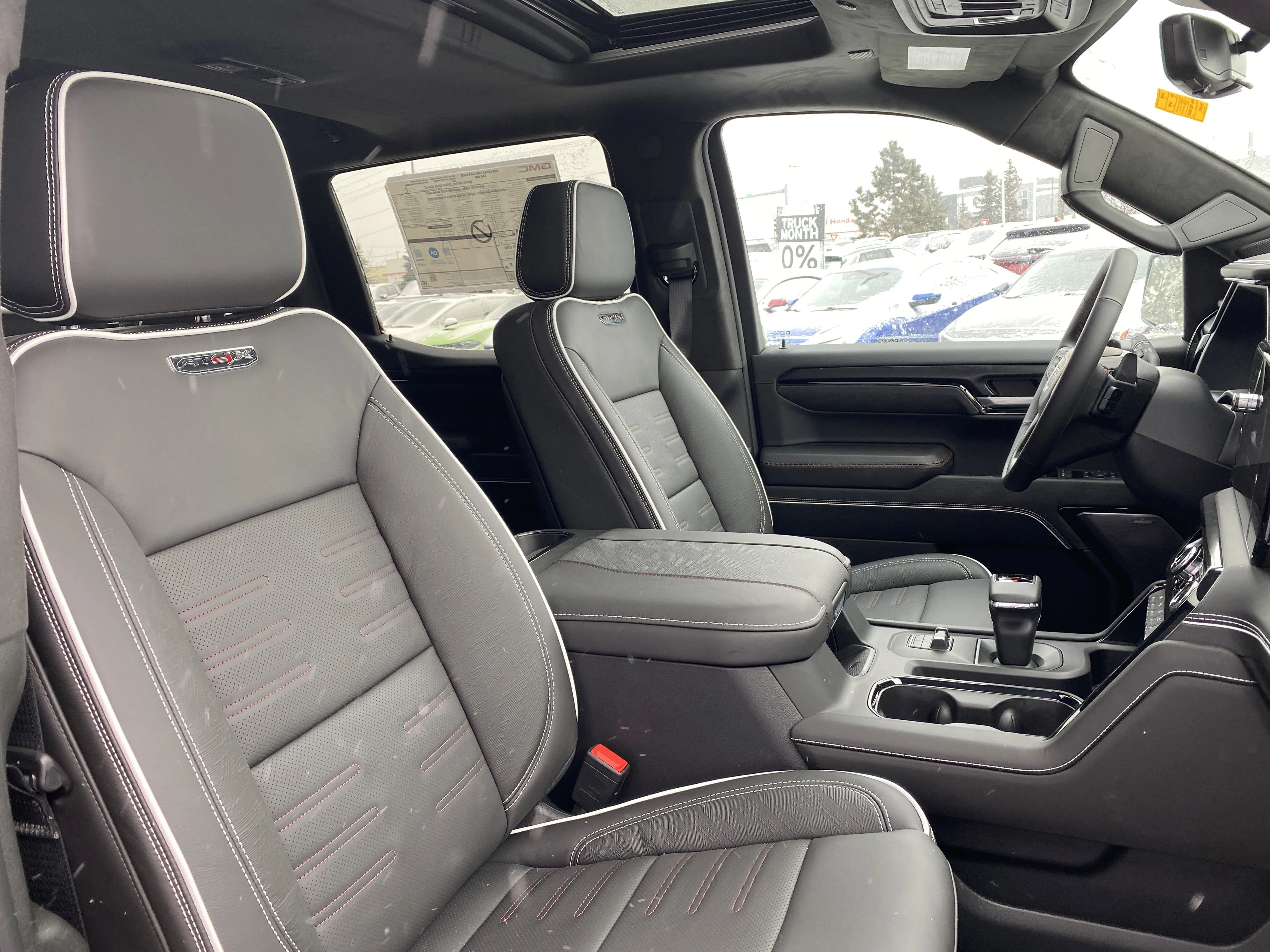 New 2026 ONYX BLACK GMC AT4X image 31