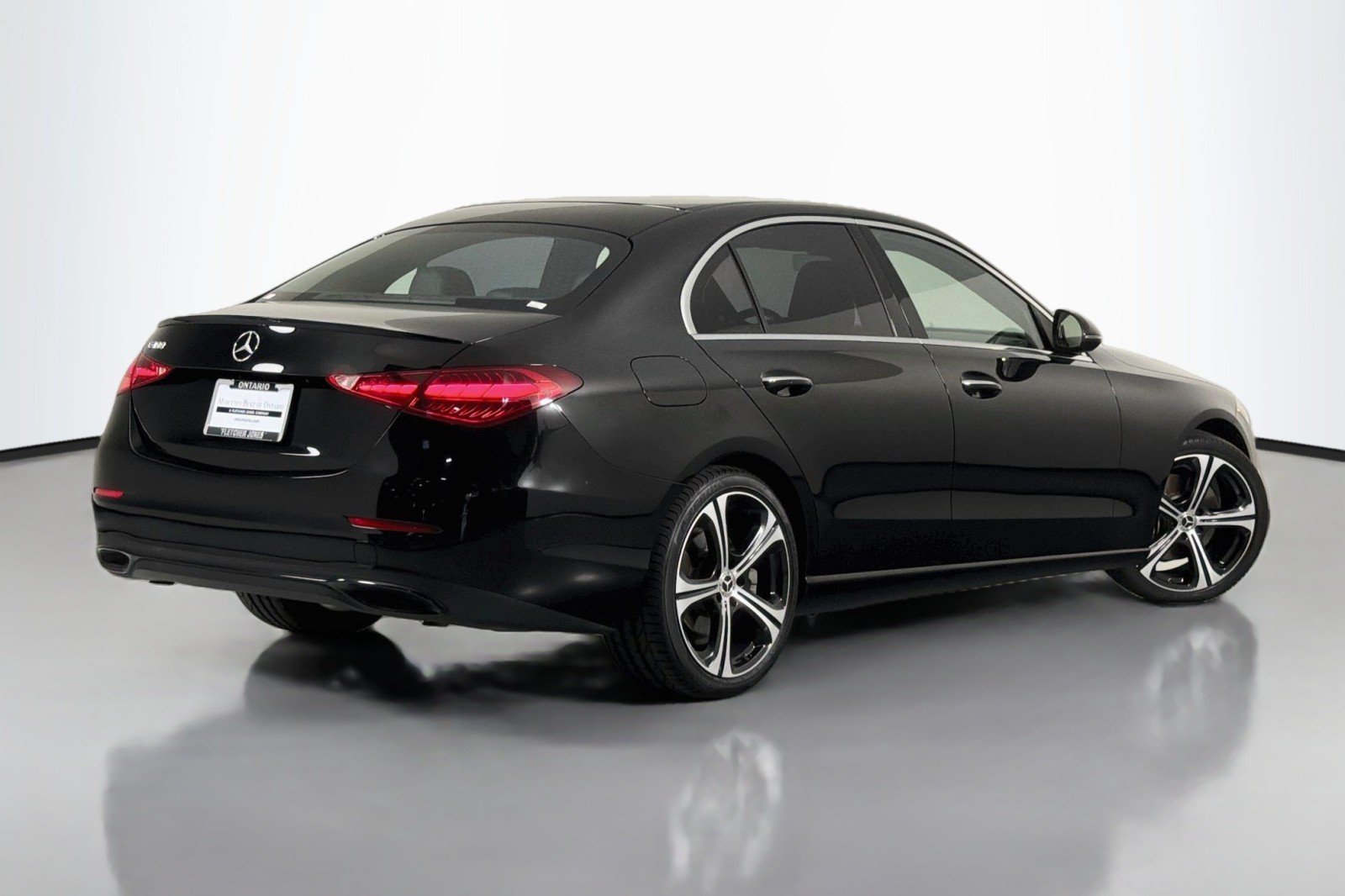 Used 2022 Black Mercedes-Benz C 300 image 12