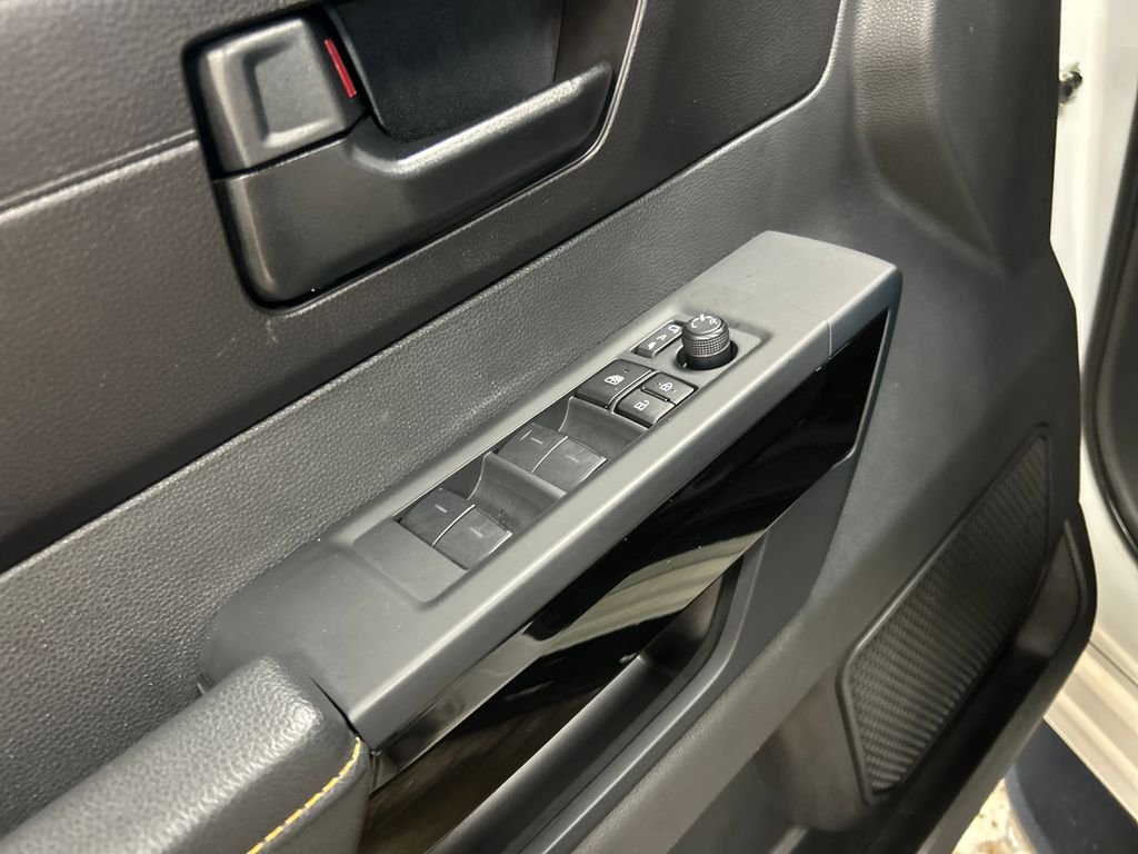 Used 2025 White Toyota SR5 image 15