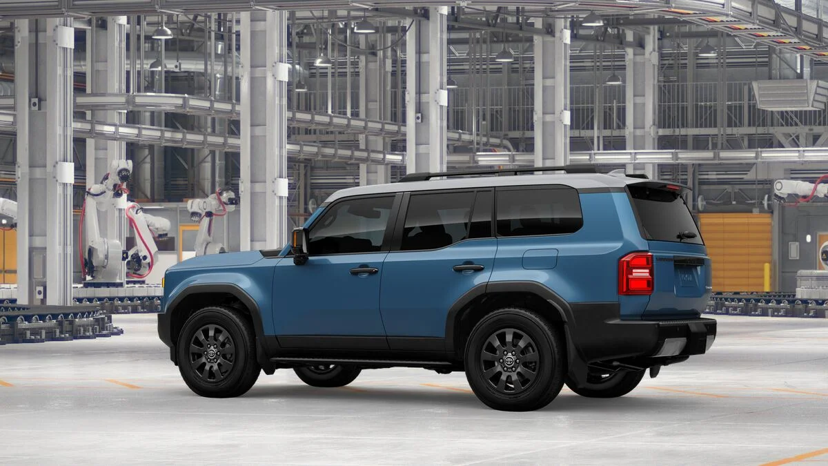 New 2027 Heritage Blue G Toyota Base image 5