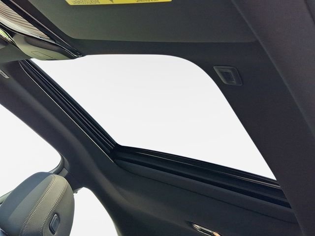 2025 BMW 2 Series 230i - Photo 15