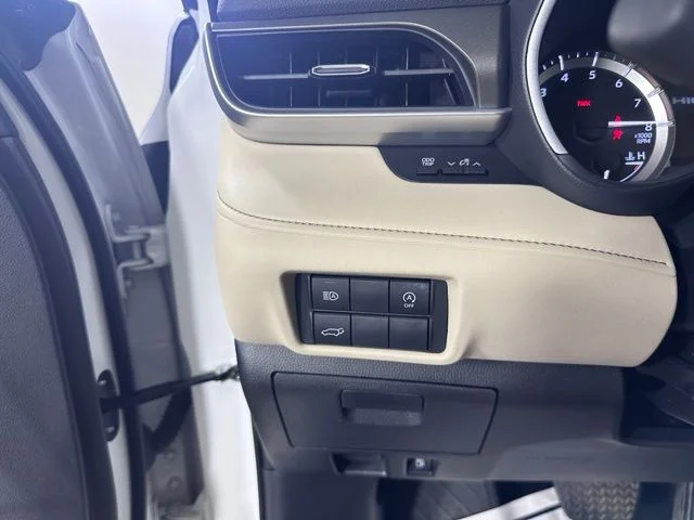 Used 2025 Beige Toyota XLE image 26