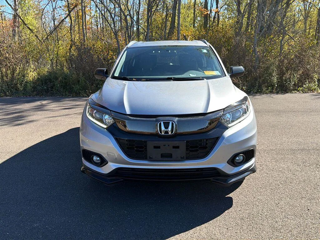 Used 2022 Lunar Silver Metallic Honda Sport image 13