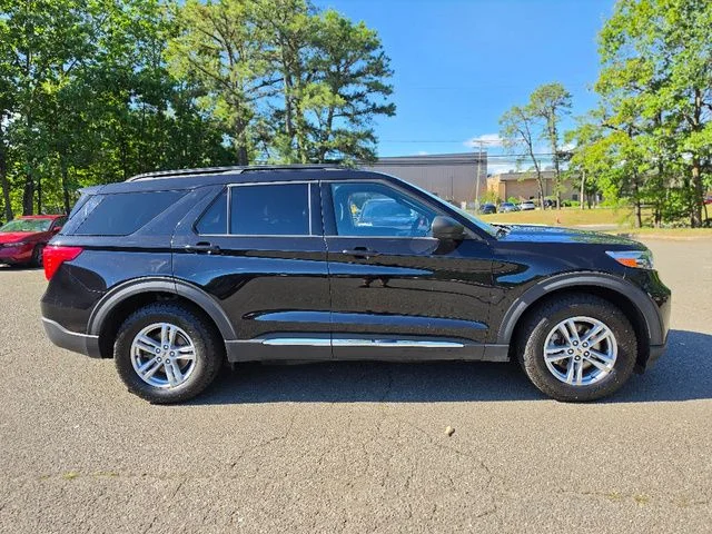 2020 Ford Explorer XLT - Photo 6